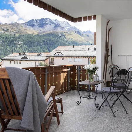 Chesa Dal Luf B6 By Interhome Apartman *